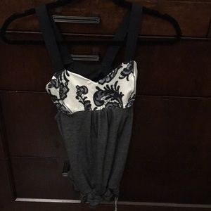 Lulu lemon yoga top
